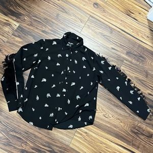 NWOT wrangler retro floral fringe shirt, size S